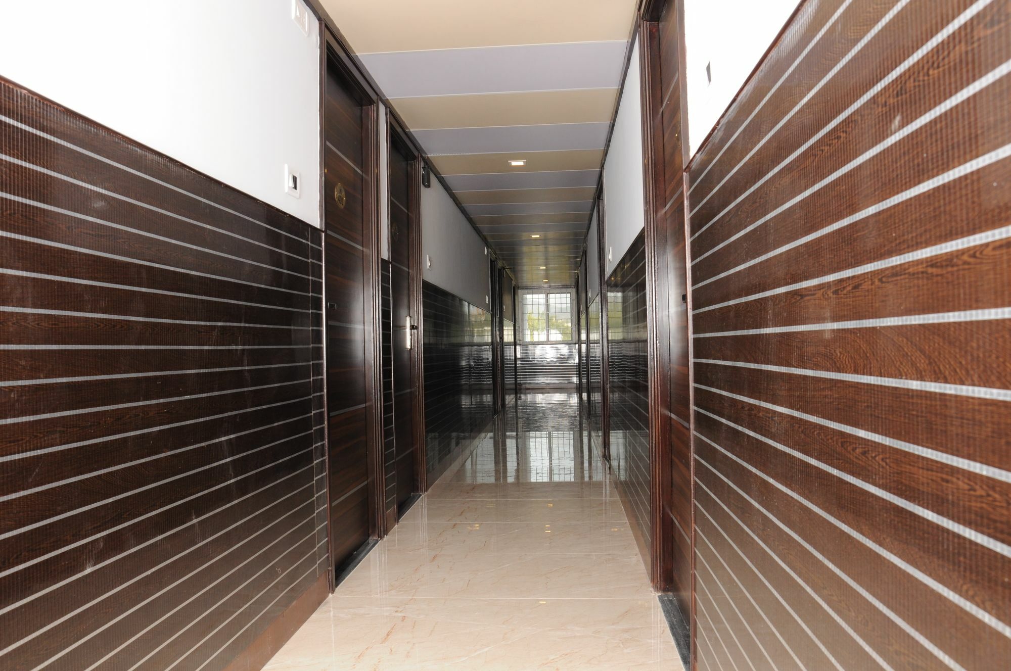 Super Townhouse Chennai Near Airport Formerly Sai Bala Budget Zewnętrze zdjęcie